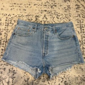 Levi’s 501 light wash denim shorts